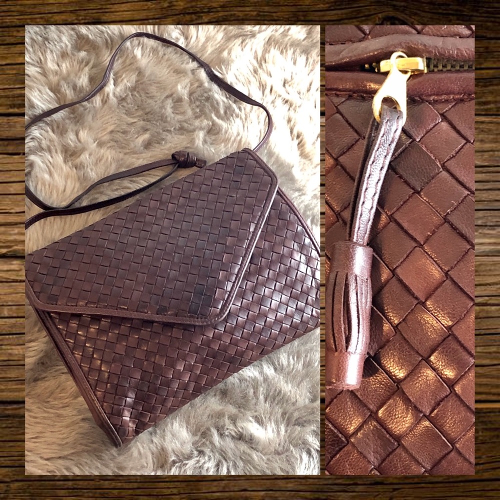 Vintage Bottega Veneta Intrecciato Crossbody Bag